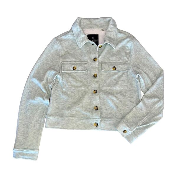 Bagatelle Cropped Shacket - Picture 3 of 9